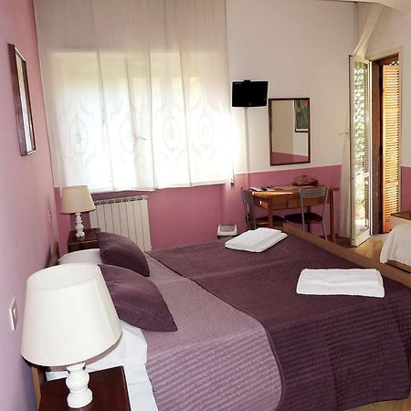 Maison Genevois 3 Bed & Breakfast Rome Exterior photo